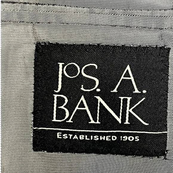 Jos‎ A Bank Blazer Men 43R Glen Plaid 2-Button Professional Tailored Silk Wool